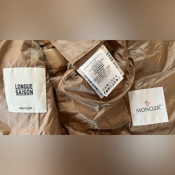 Moncler Women's LISSY Lightweight Puffer Size 2 - Picture 11 of 12